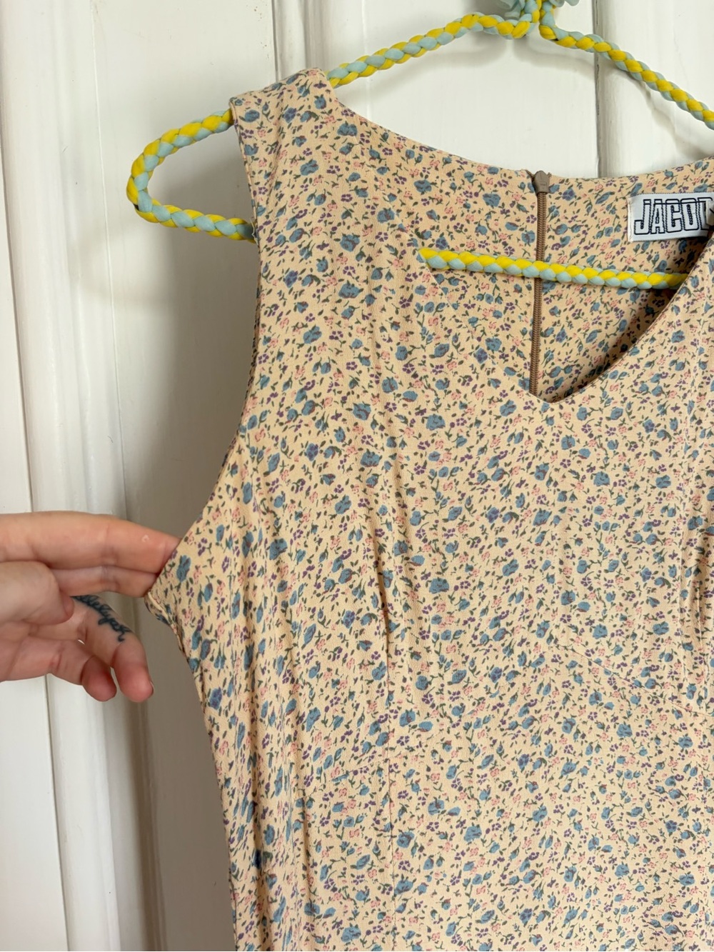 Y2K Vintage Jacob Sleeveless Floral Maxi Dress in Pale Yellow and Blue - Picture 3 of 8